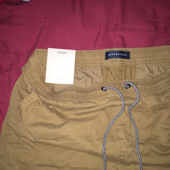 New Khaki Aeropostale Joggers - Picture 3 of 3